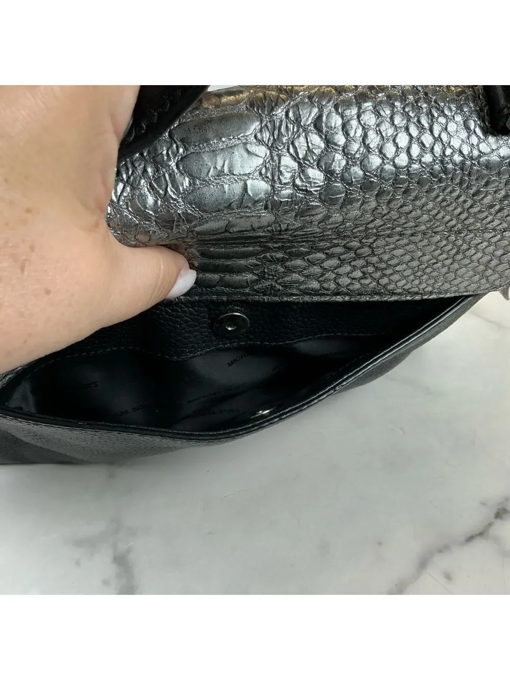 Michael Kors Black Silver Bristol Flap Satchel hand Bag‎ Crossbody Snakeskin